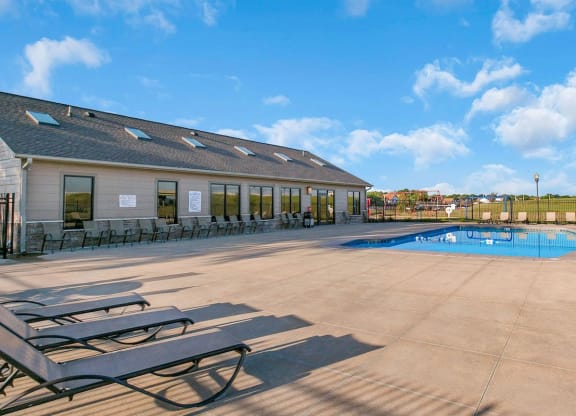 Apartments in Wichita Pool