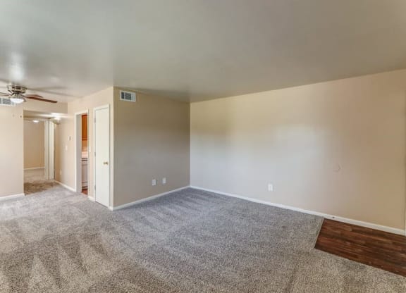 1 bedroom apartment bedroom in Derby