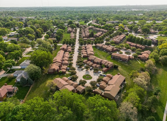 arial view of an Omaha neighborhood with townhomes