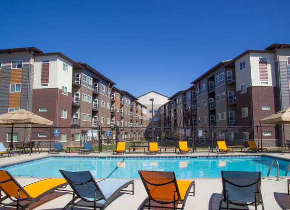 apartment pool in Minot, ND