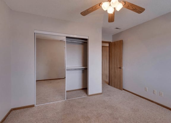 apartment bedroom with closet