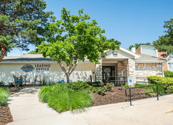 leasing office at Georgetowne Apartments