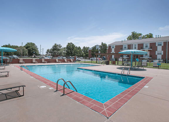 swimming pool at Indian Hills Apartments