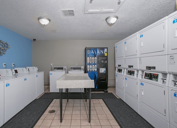 Laundry Facility at MacArthur's Lake Apartments