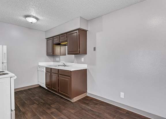 kitchen in Mt Carmel apartments