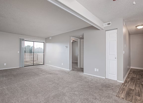 apartment living at Ponderosa
