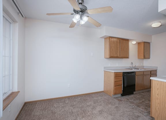 Wichita apartments with countertop space