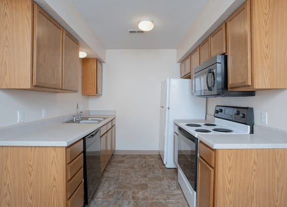 Wichita apartments with kitchen counter space