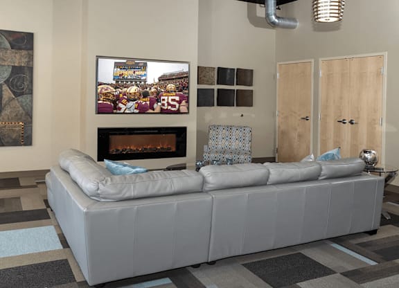 Lounge area with TV at clubhouse
