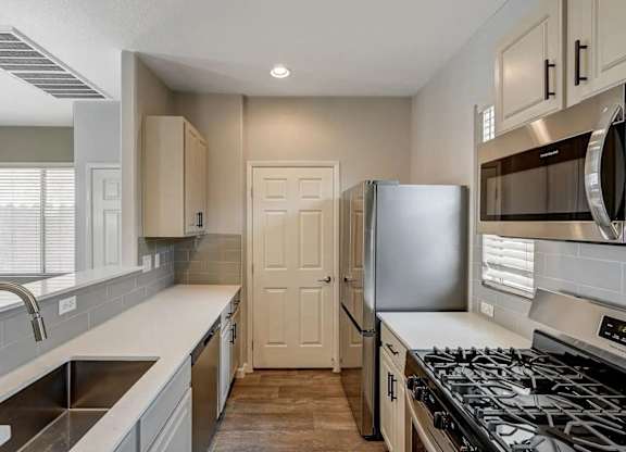 Kitchen Appliances  at Habitat @ DTLV, Las Vegas, NV, 89106