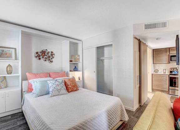 Large Bedroom at The 95 Apartments, Las Vegas