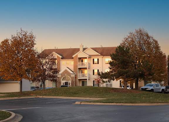 View at Landings at Amhurst Lake Apartments, Waukegan