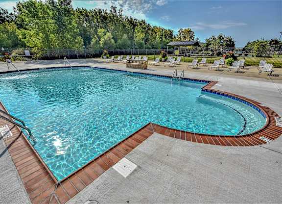 resort style pool at Evergreen Luxury Apartments, Merrillville, IN