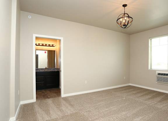 Room with carpeted floor at Fountain Ridge, Pleasant Prairie, Wisconsin