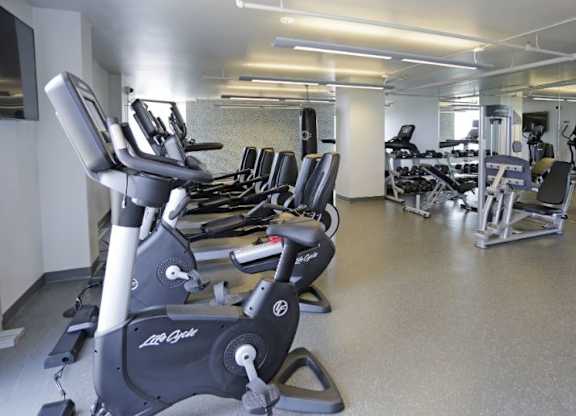 Fitness Center With Modern Equipment at Churchill, Minneapolis, 55401