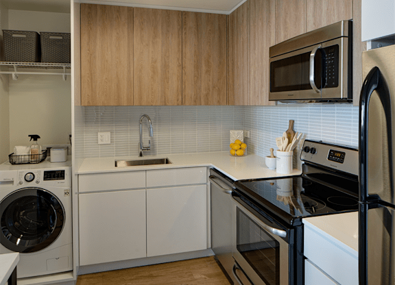 Well Equipped Kitchen at The Kent, Chicago, IL, 60614