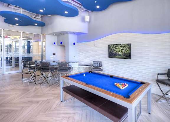 Clubhouse at Apex 41, Lombard
