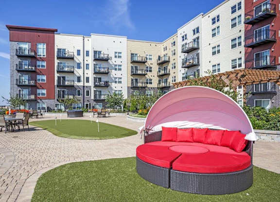 Amenity Courtyard at Apex 41, Lombard, 60148