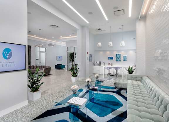 Luxury Well appointed Lobby North Shore at The Residences of Wilmette, Illinois