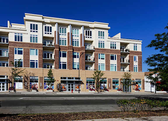Luxury in Wilmette at The Residences of Wilmette, Wilmette