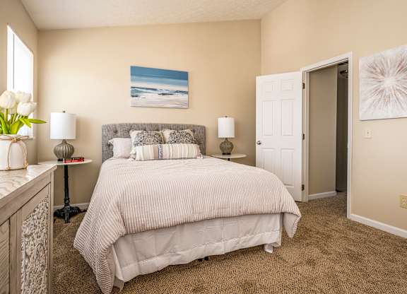 Arbors Townhomes - Bedroom
