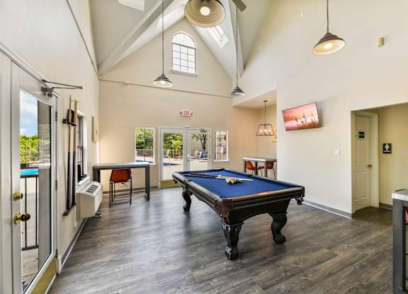 Patchen Oaks Apartments - Game Room