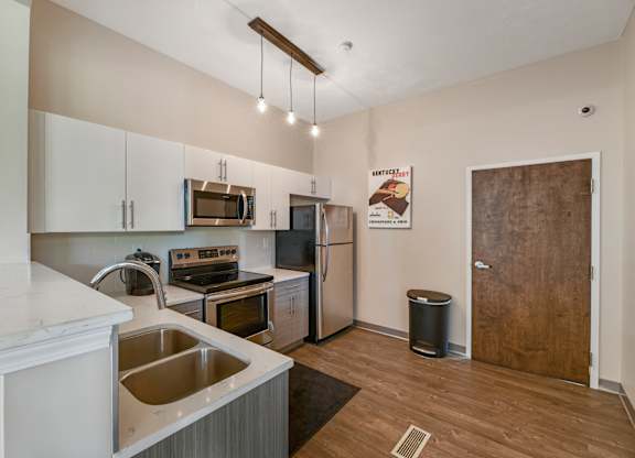 Patchen Oaks Apartments - Clubhouse Kitchen