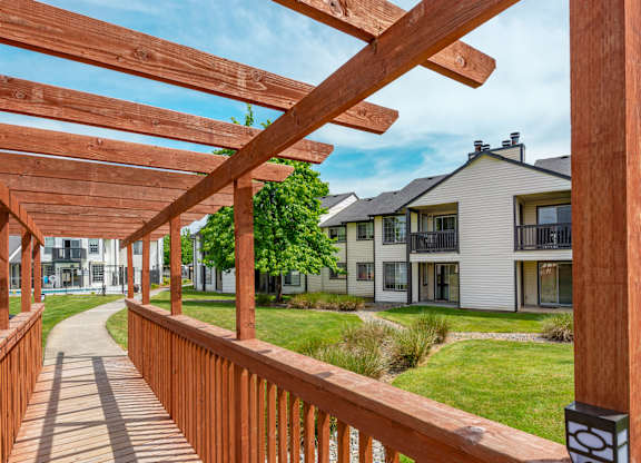 the reserve at fairfax corner apartments balcony