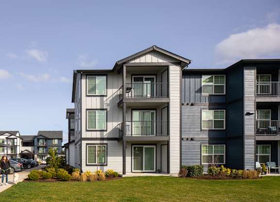 glacier run one and two bedroom apartments exterior