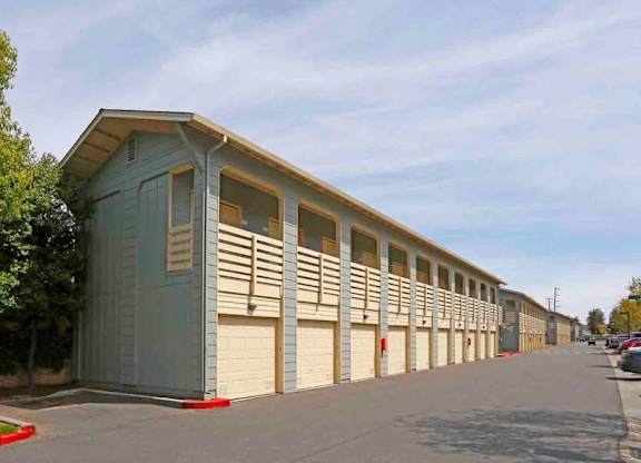 Garages at The Woods Apartments, San Jose