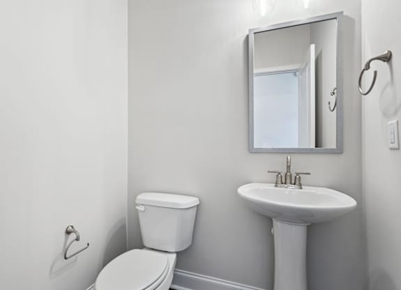 Half bathroom on the 1st floor