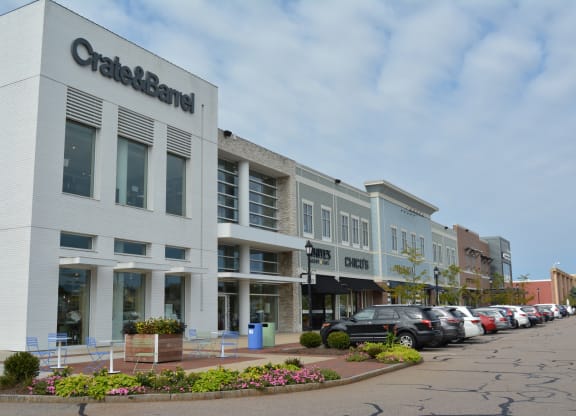 Crate and barrel, storefronts at derby street