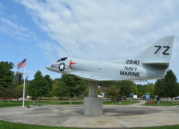 Plane at union point