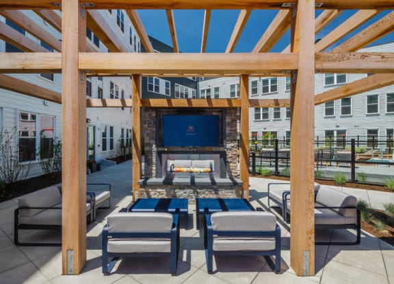 The Mastlight Shaded Outdoor TV