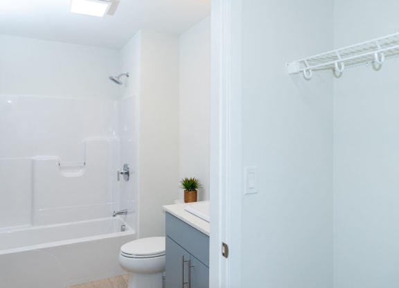 Station Square big closet and bathroom