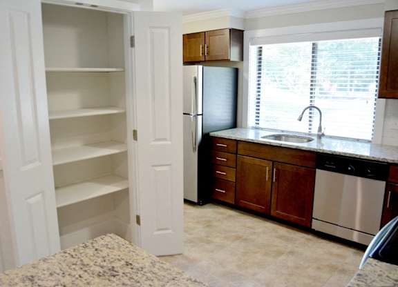 Stone Run Apartments Townhouse Weymouth