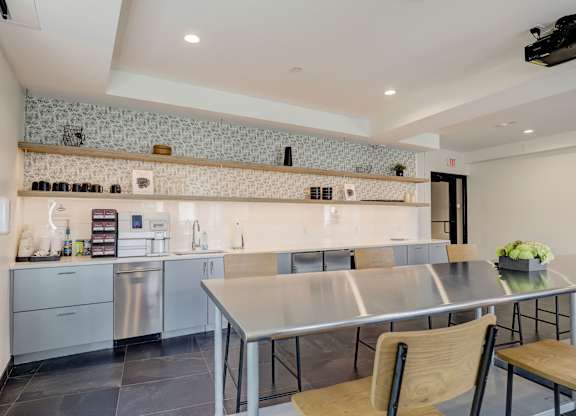 Community room at 3200 Washington in JP