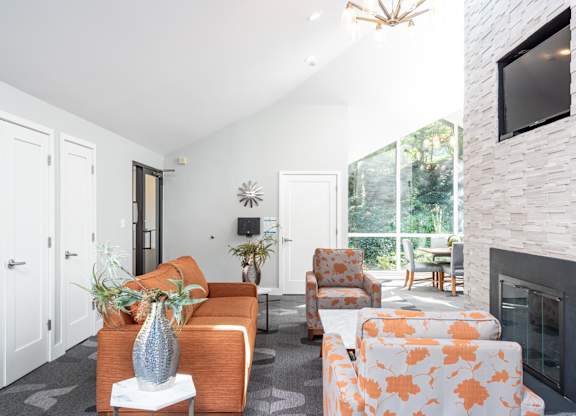 Resident lounge with Smart Package Room at Weymouth Commons