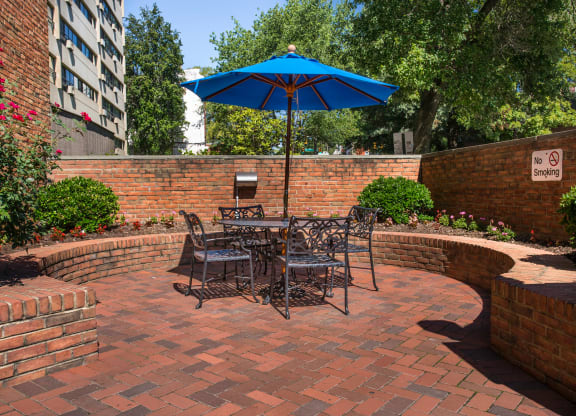 Community Court Yard. at Dominion Place, Richmond, 23220