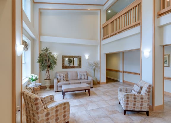 Resident Seating And Dining Area at The Birches at Chambers, New York, 12401