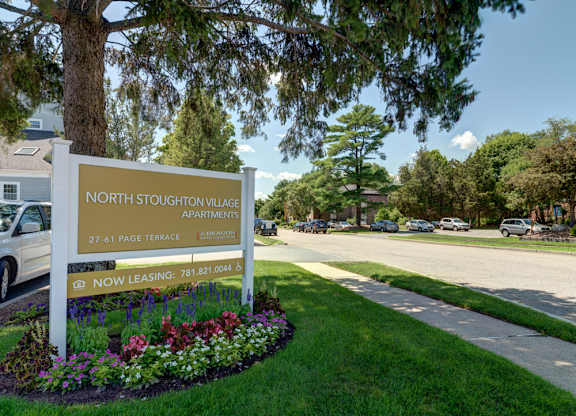 Entrance  at North Stoughton Village, Stoughton, Massachusetts