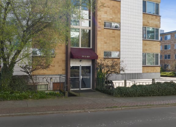 the building in which the apartment is located