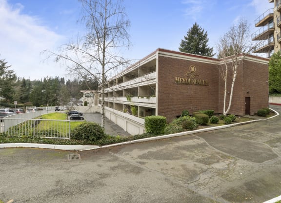 the building where the hotel is located has a parking lot