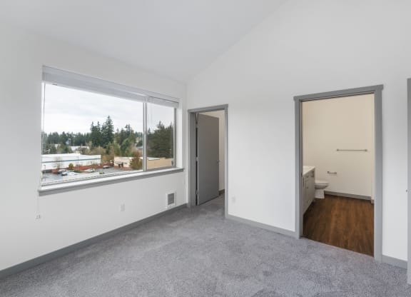 2 Bedroom Vaulted Ceilings
