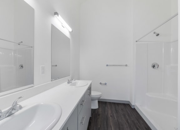 2 Bedroom Vaulted Ceilings