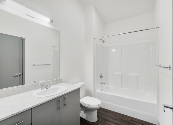 3 Bedroom Vaulted Ceilings