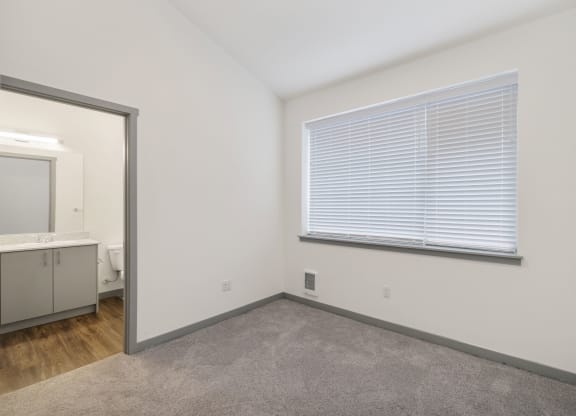3 Bedroom Vaulted Ceilings