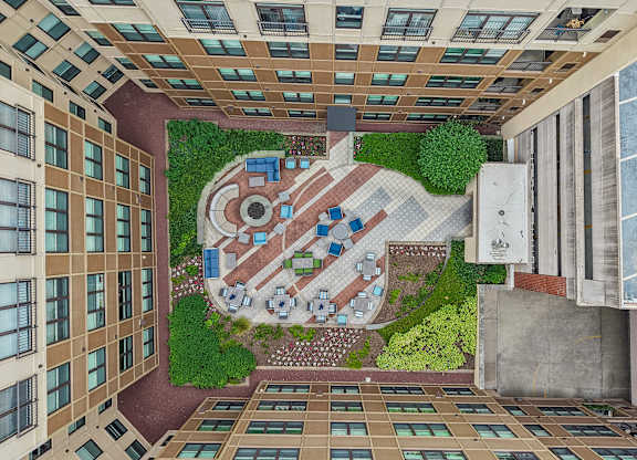 Valley and Bloom Apartments Montclair, NJ Courtyard View