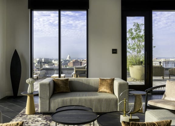 Rooftop Living Spaces at Morse, Washington, 20002