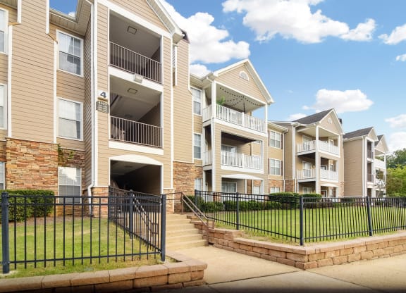 Balconies and patios at Highlands Apartment Homes, Bartlett, TN, Tennessee , 38135